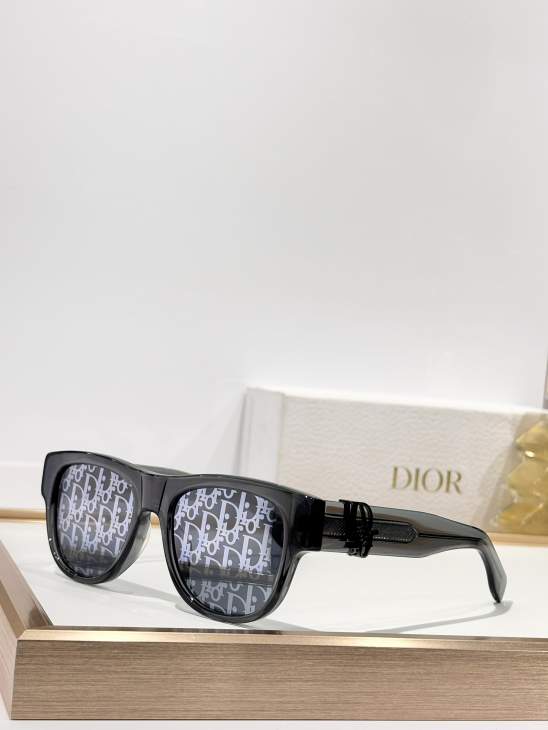 Picture of Dior Sunglasses _SKUfw76989836fw